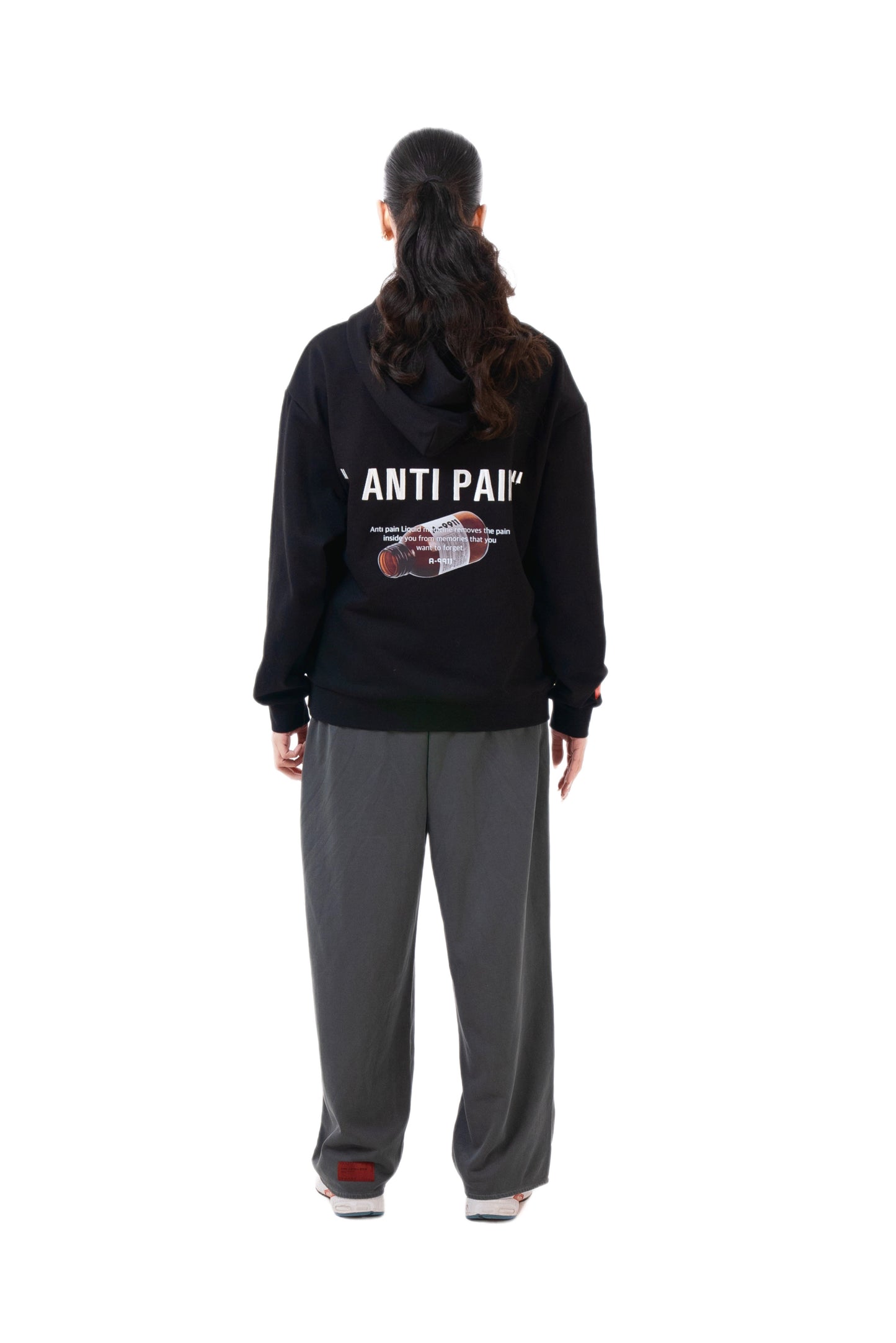 ANTI PAIN - BLACK HOODIE